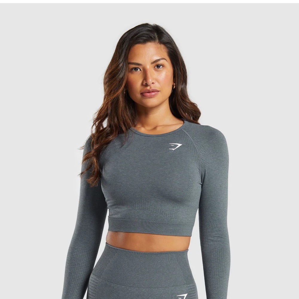 Gymshark Gray Long Sleeve VITAL SEAMLESS CROP TOP compression active size M